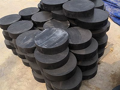 盐湖区板式橡胶支座由若干层橡胶片与薄钢板经加压硫化